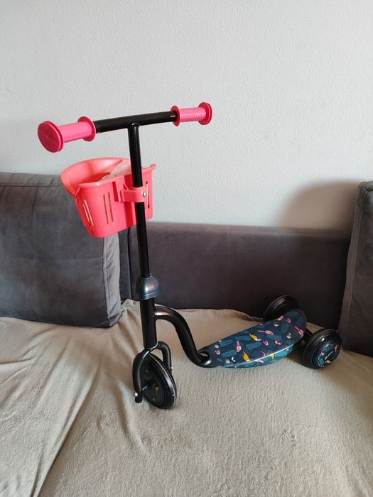 Hulajnoga trzykołowa