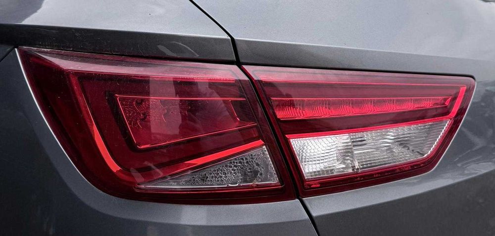 Lampa Lewy tył Seat Leon 3 III 5F LED zewnętrzna