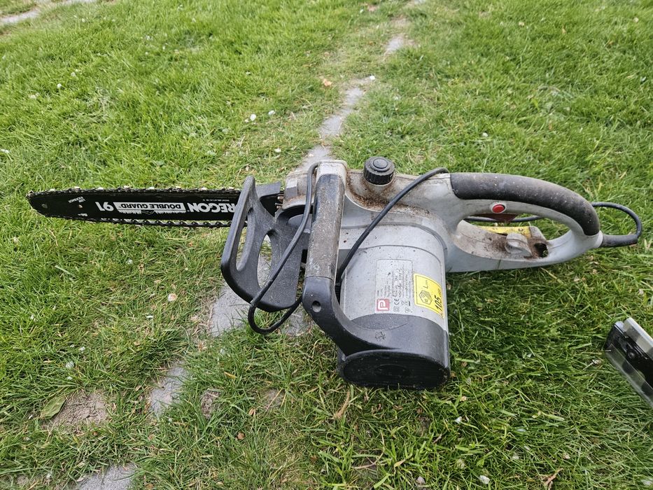 Elektryczna piła łańcuchowa