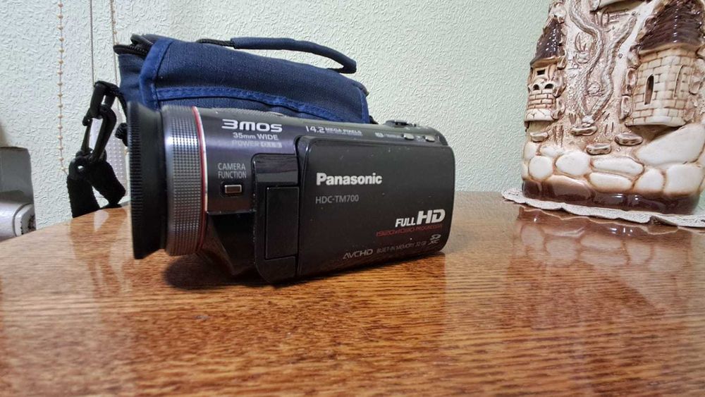 Відеокамера Panasonic