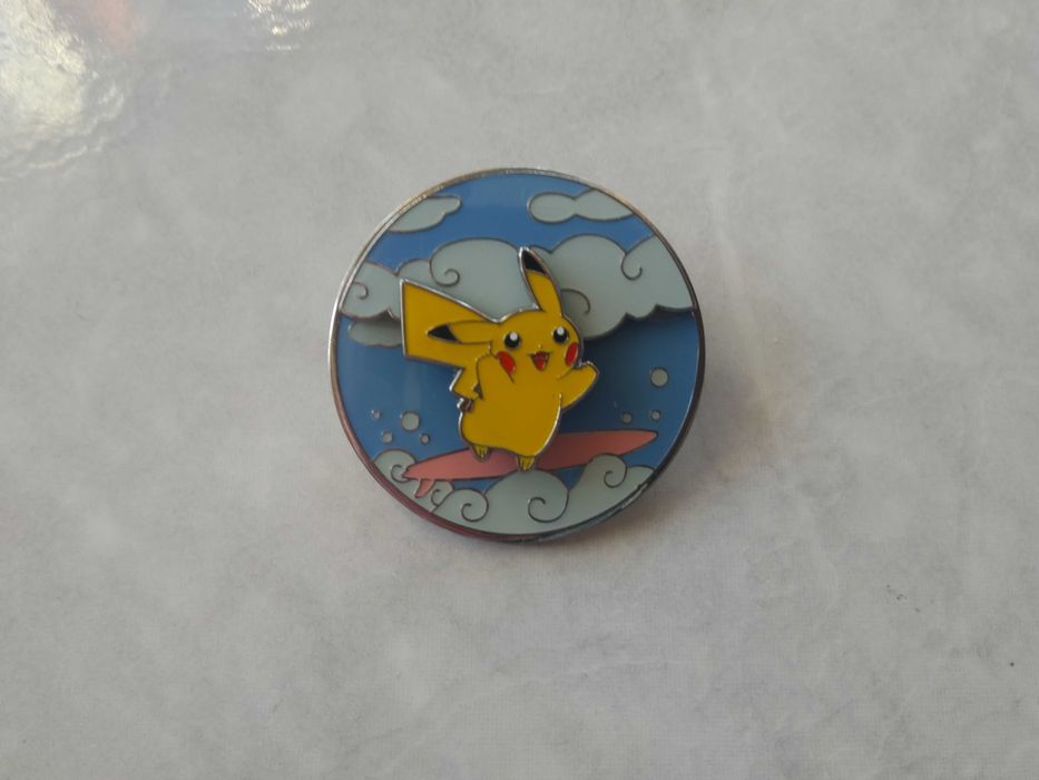 Cartas e artigos de Celebrations Pokemon