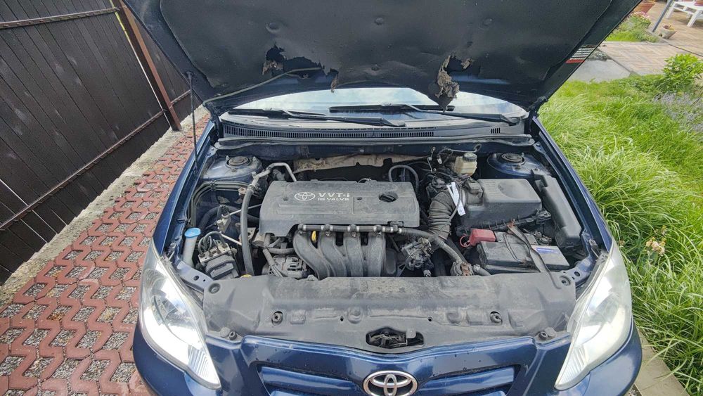 Toyota Corolla e12