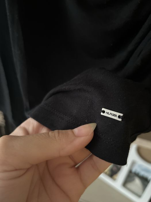 Czarna damska bluzka Tommy Hilfiger L