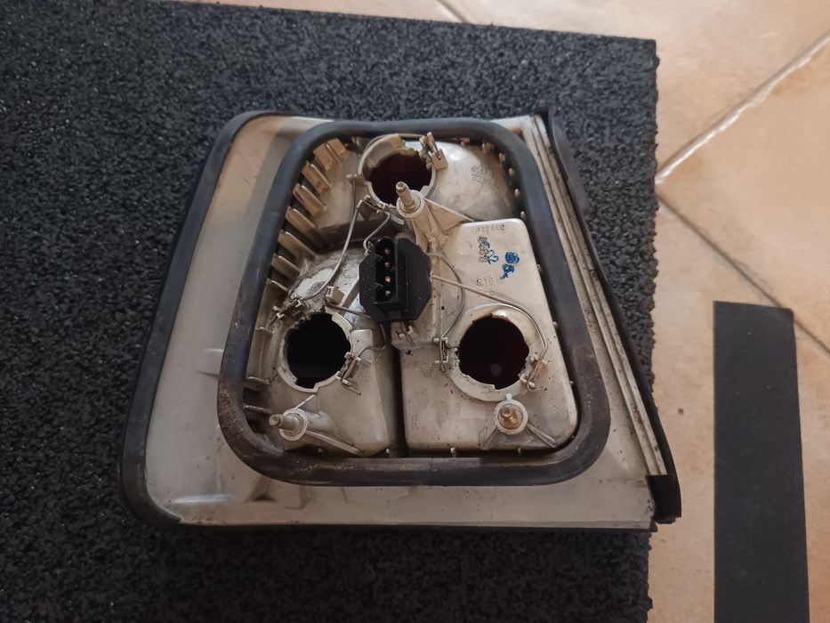 Varios Faróis BMW E34