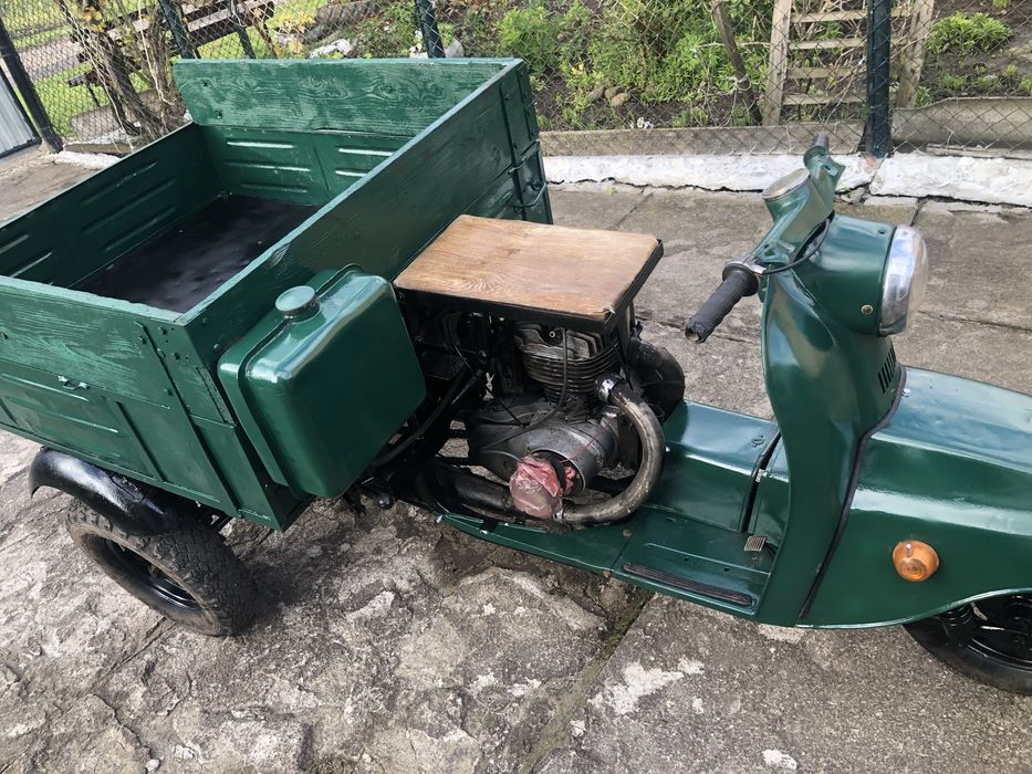 Продам муравей.