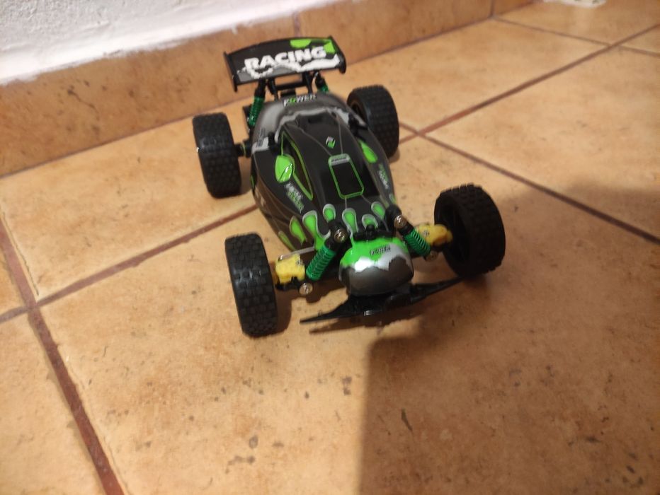 maszynę na panelu sterowania i włącz