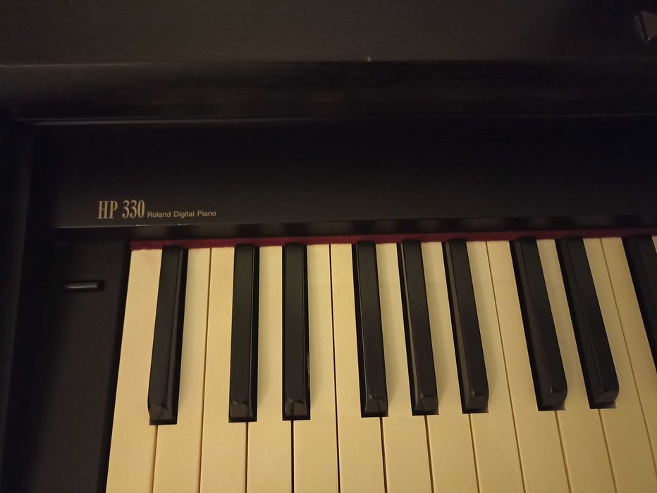 Pianino cyfrowe Roland HP 330
