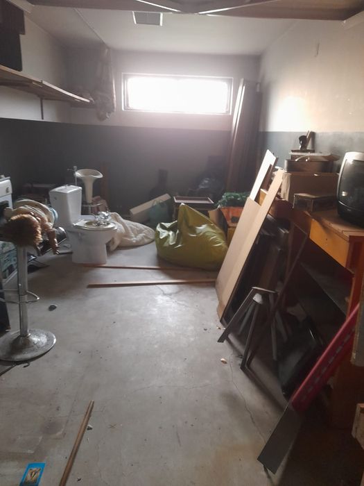 Faço limpeza geral cumulação de Lixo tb Faço Recolha Entulhos Madeira