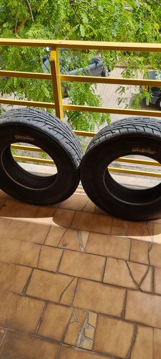 Vendo pneus para todo terreno , classificação de de competição seminovos!