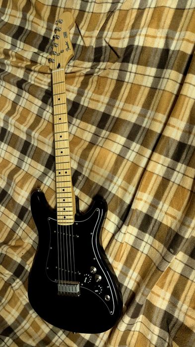 Електро гітара fender