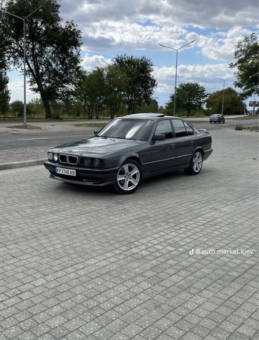 СРОЧНО Продам BMW e34 3.0 бенз