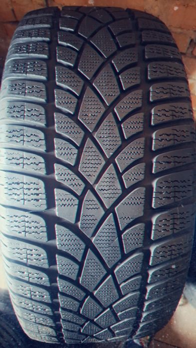 продам шини 255 45 18 Dunlop SP 3D в гарному стані. 4 шини