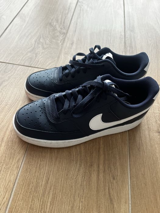Buty NIKE rozmiar 41 stan bdb paragon