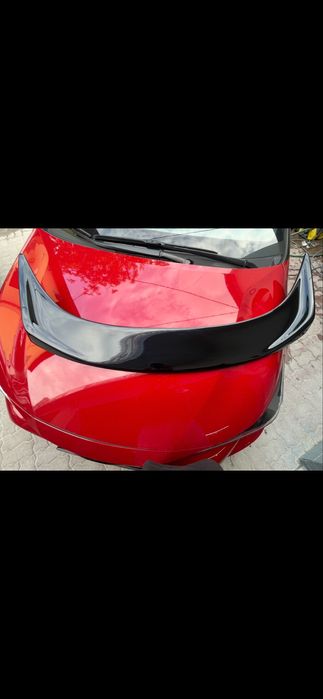 Lotka spojler honda ufo