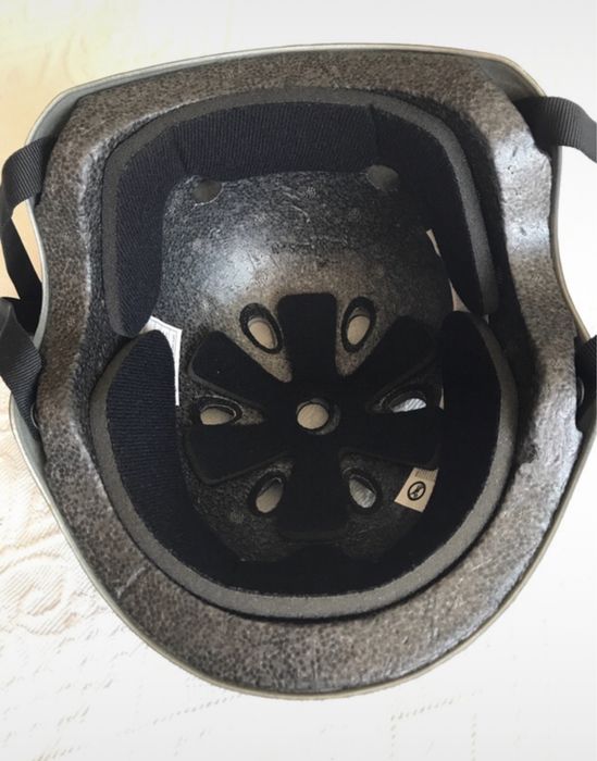 Capacete Deeply para bicicleta e skate