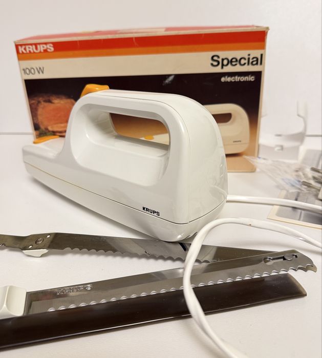 Nóż kuchenny elektryczny do mięs wędlin pieczywa KRUPS