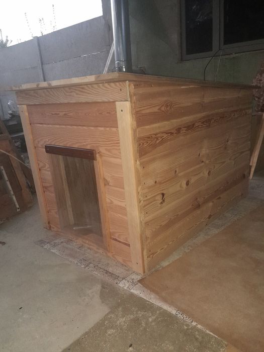 Продам будку для собаки