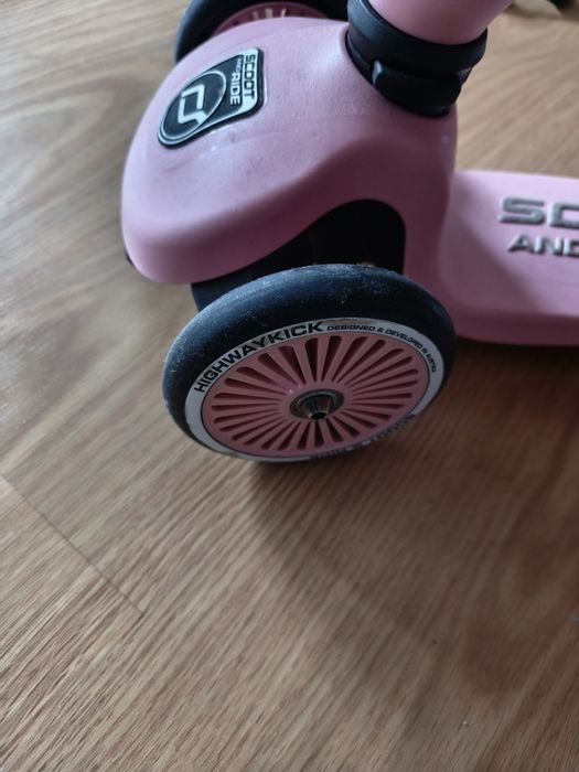 Trotinete scoot and ride