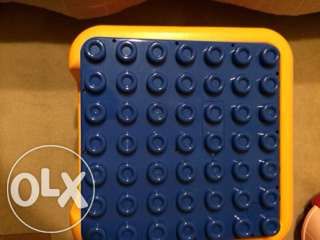 Mesa de brincar bebé