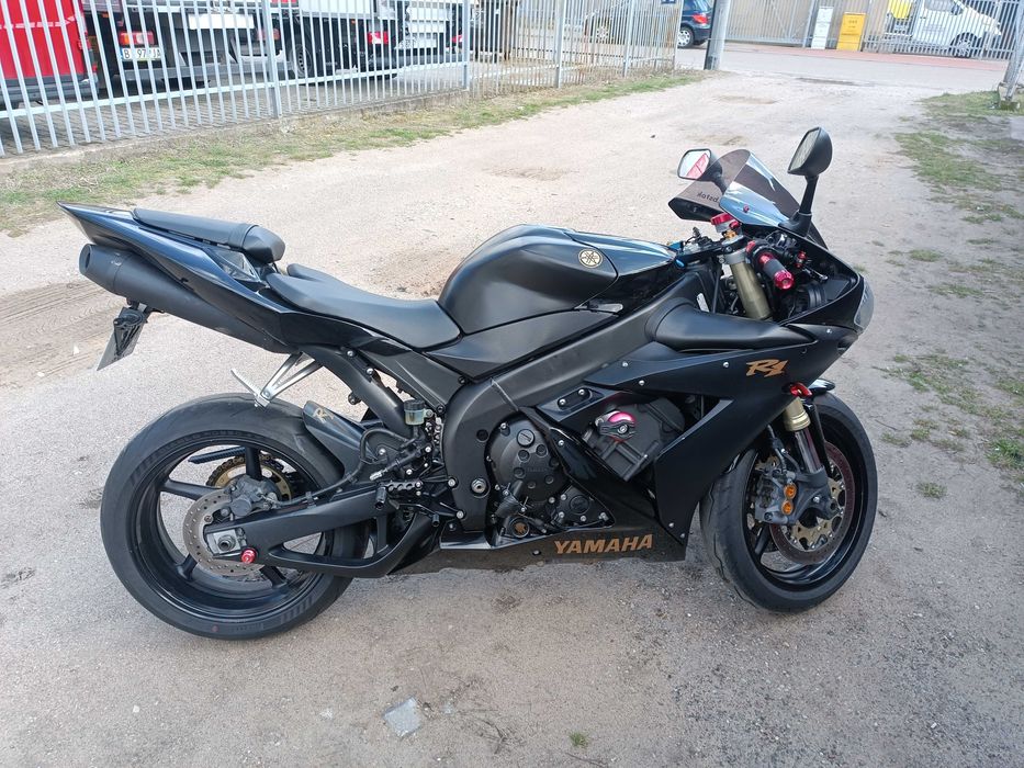 Yamaha R1 RN12 Niski przebieg!!