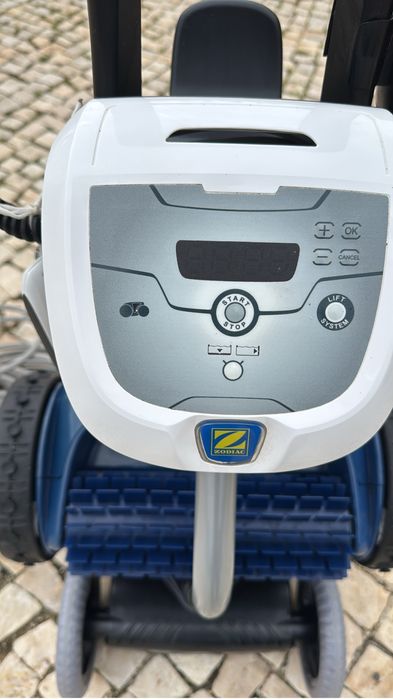 A venda Robo para pischina