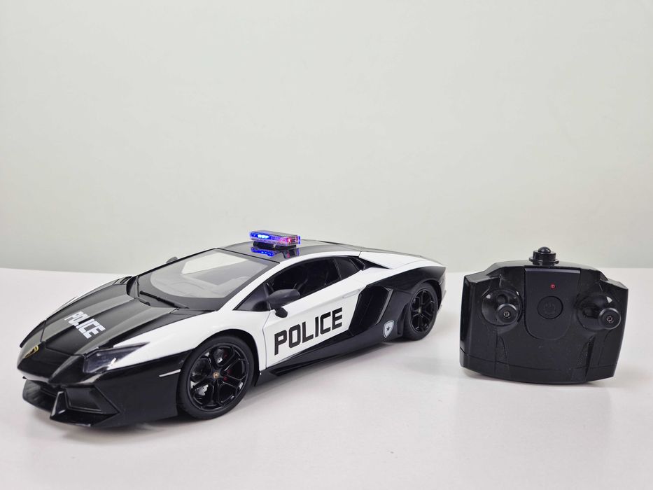 Гоночная полицейская машинка на Р/У - Lamborghini Aventador Police