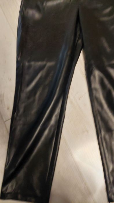 Spodnie Mohito r. 36