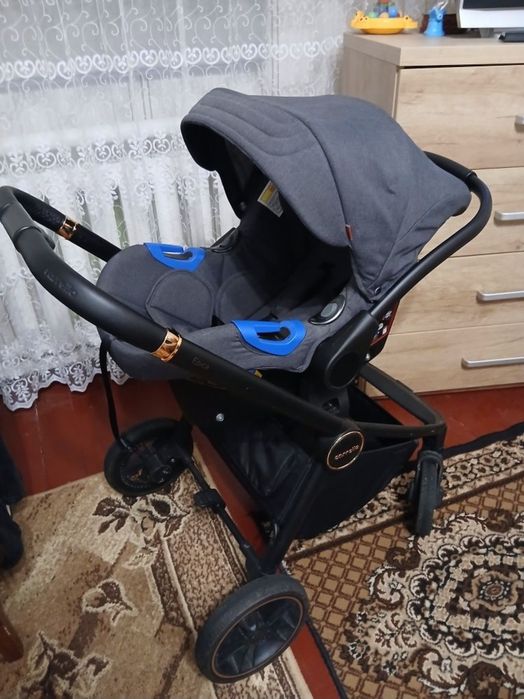 Коляска 3в1 CARRELLO Еріса