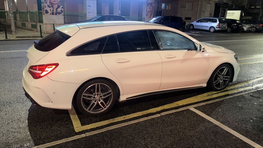 Mercedes-Benz CLA 180 AMG