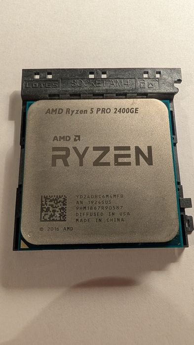 Procesor AMD Ryzen 5 PRO 2400GE – Socket AM4
