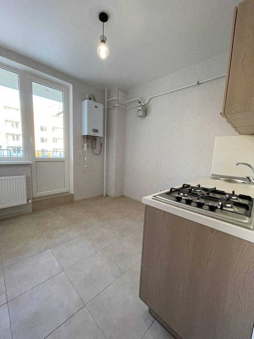 В продажу 2 квартира нова на 2 поверсі  -  7 Небо, вул. Маріупольська
