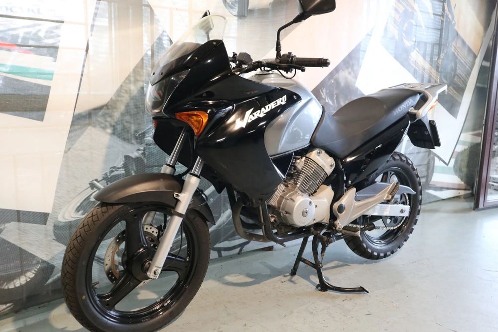 Honda Varadero Honda Varadero 125 Armed Bike Warszawa, Film