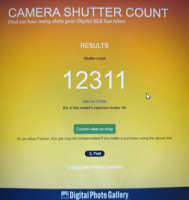Nikon D7000  Como nova