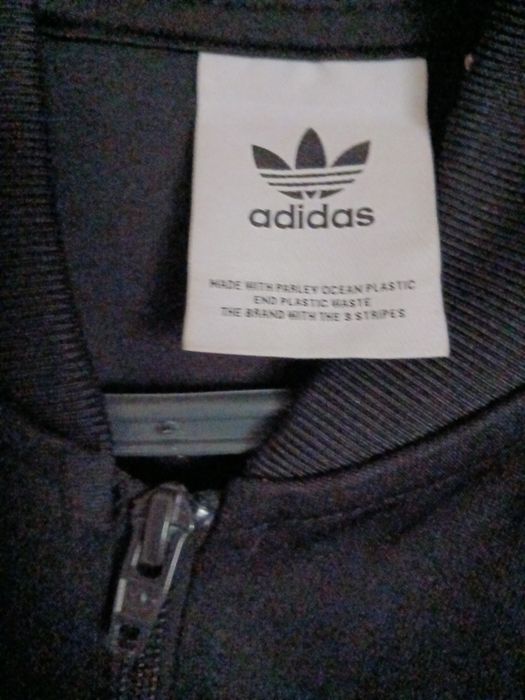 Casaco tamanho S Marca Adidas
