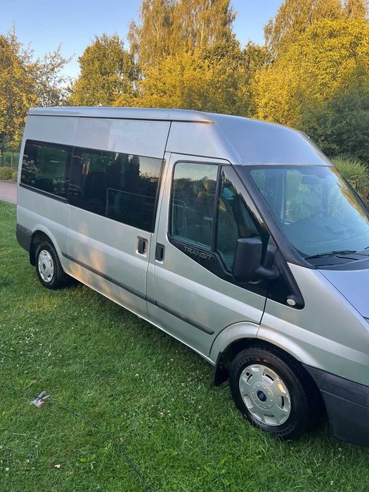 Ford Transit 9 osobowy