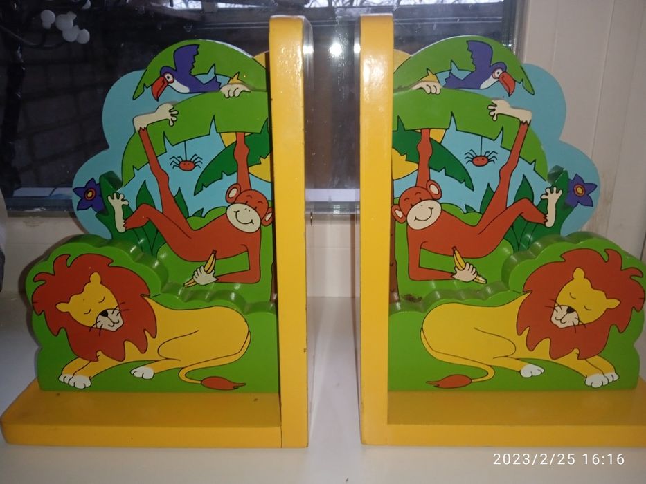 Подставка, опора, держатель для книг