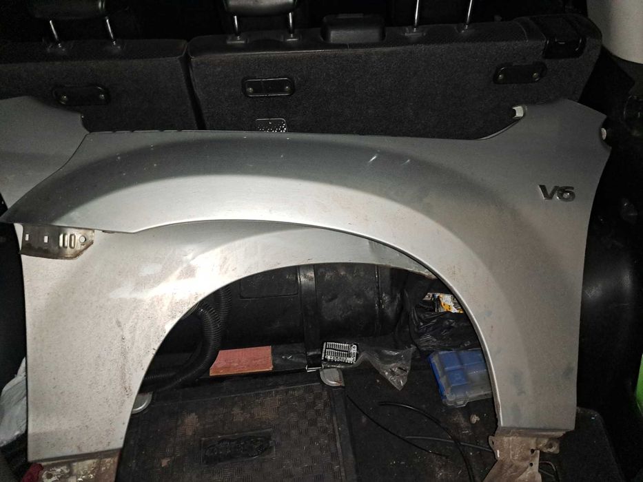 Крила на Сузукі Грант Вітара