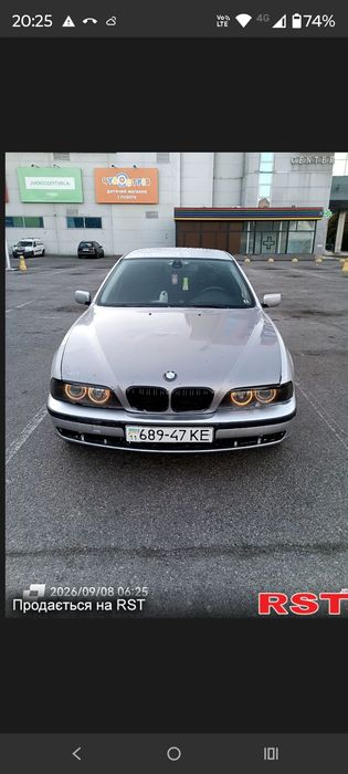 БМВ 530 2000 року