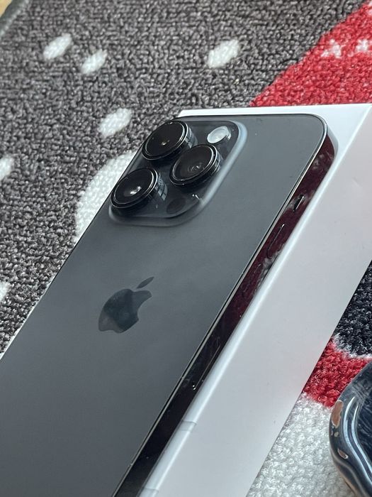 Iphone 14 pro 128 GB w pelni sprawny + akcesoria