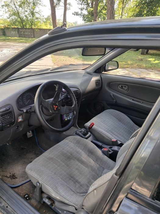 Продам Митсубиши ланцер