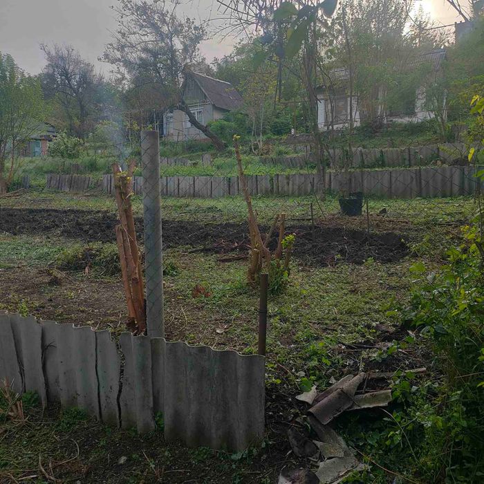 Продам дачу за с. Володимирівське