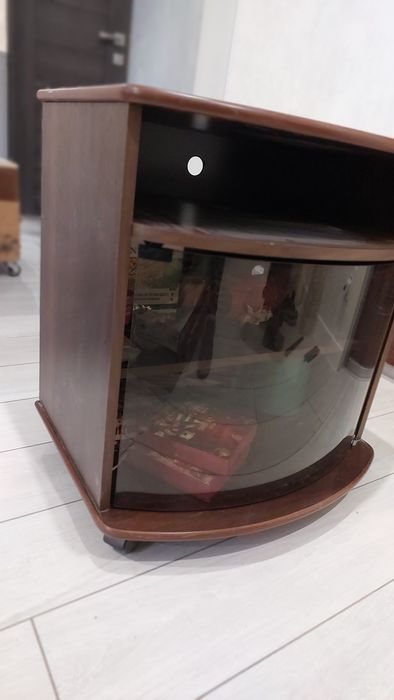 Тумба під телевізор