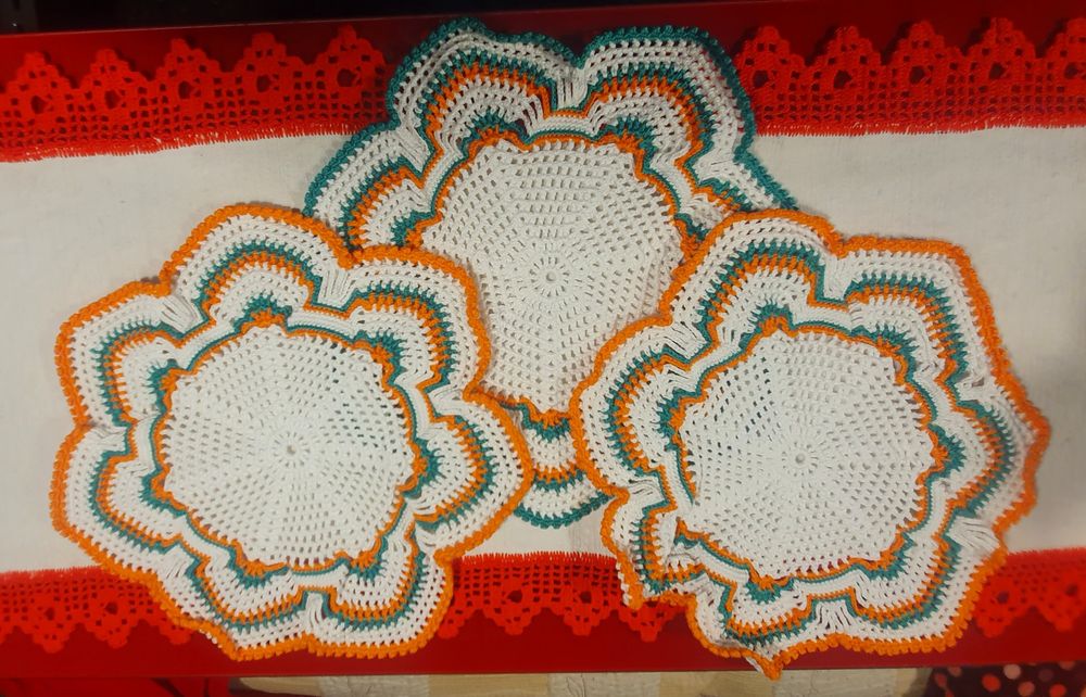 Trabalhos diversos em crochet