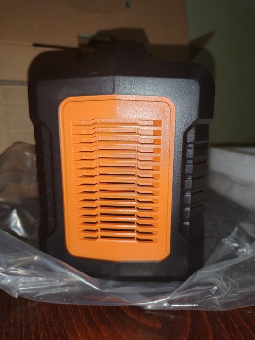 FlashFіsh E200 40800 mAh,151 Вт.