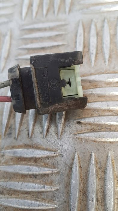 Mercedes W163 Pompa próżniowa Vacum