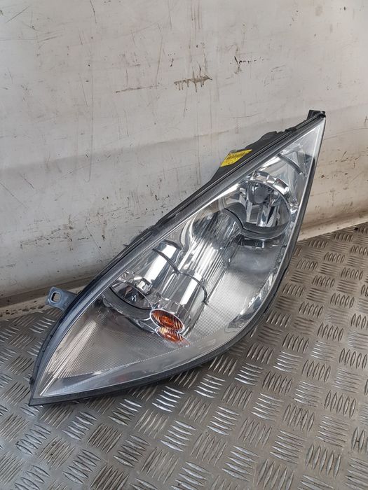 Lampa Lewa Przód 8301A283 Mitsubishi Colt Vi 05R-