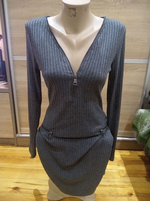 Теплое платье размер с/м