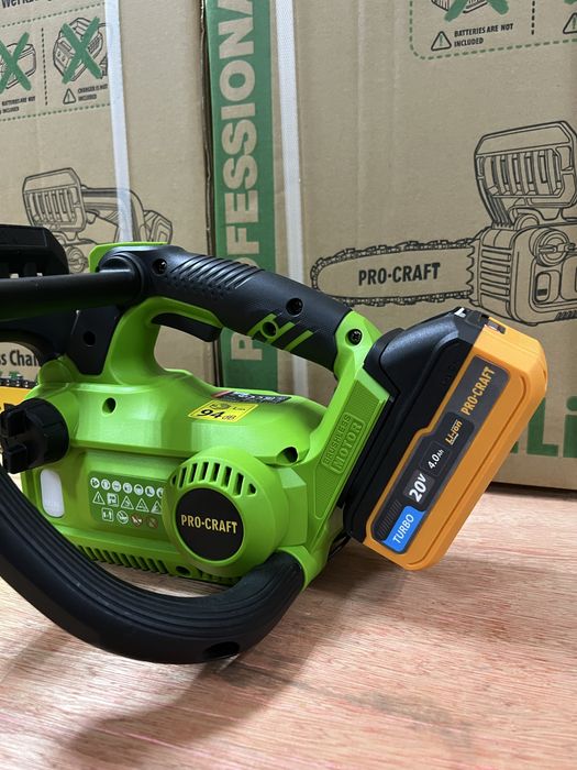 Акумуляторна ланцюгова пила Procraft PKA42Li шина 30см/ АКБ 4А та ЗП