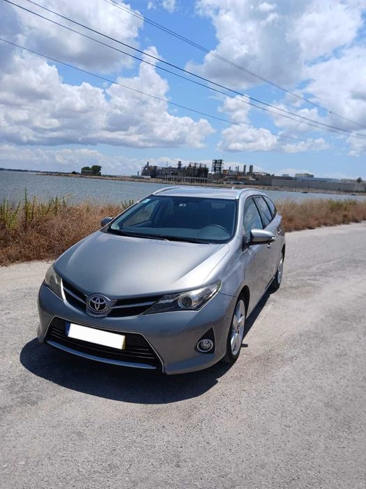 Toyota Auris Touring Sports