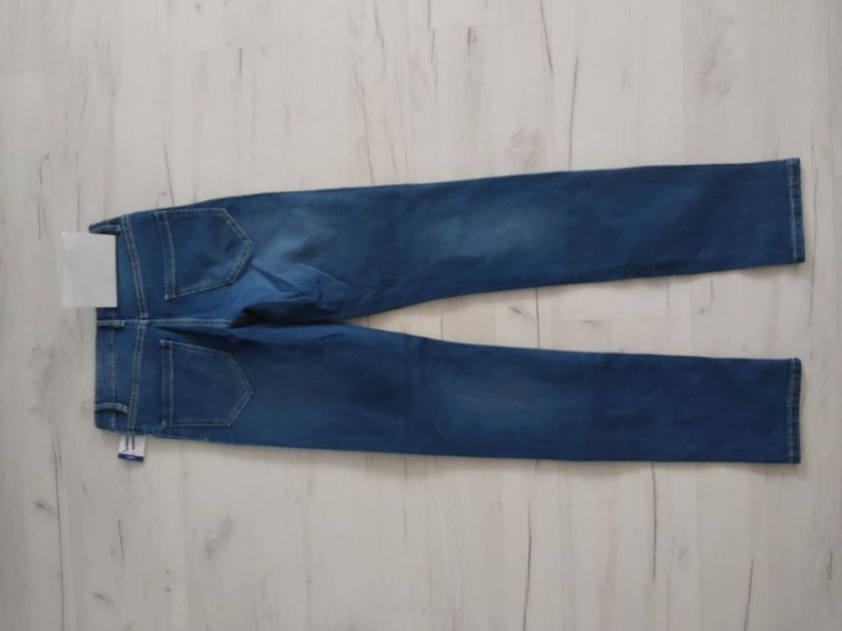 Jeansy damskie slim fit